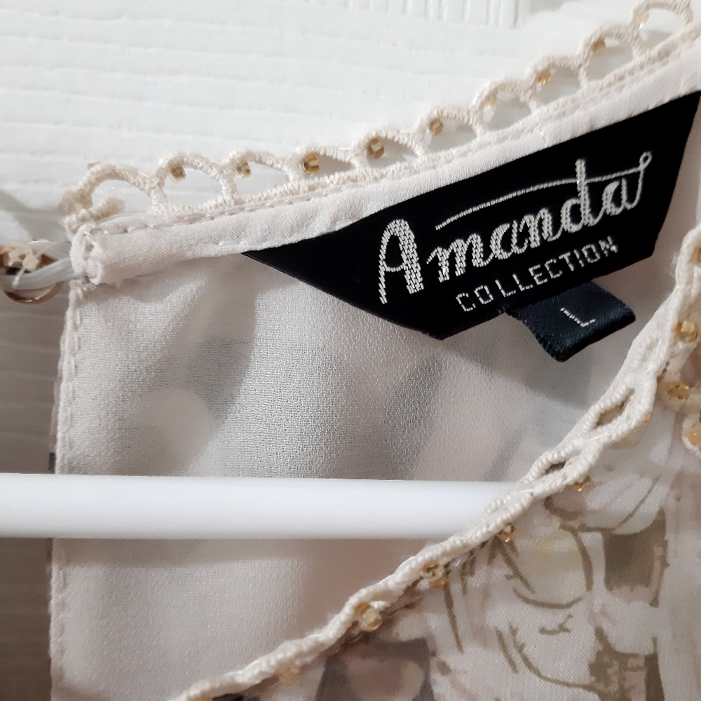 Amanda collection blouse